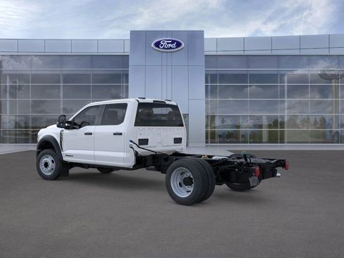 New 2026 Ford F550 2WD Crew Cab Super Duty image 5