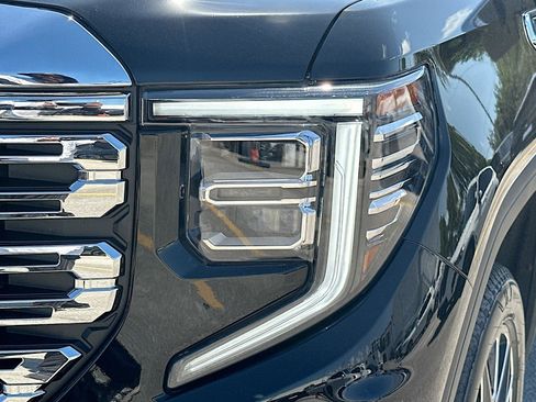 Used 2025 GMC Sierra 1500 Denali image 37