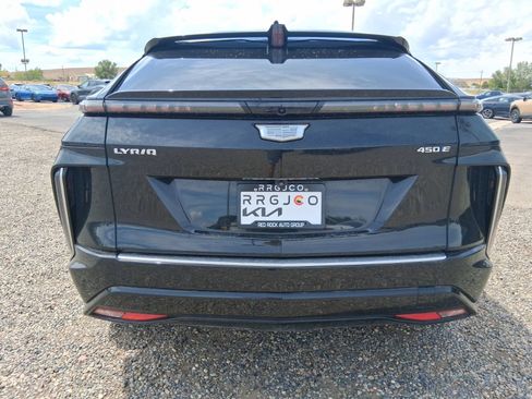 Used 2023 Cadillac Lyriq 2WD image 8