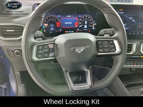 Used 2024 Ford Mustang GT Premium image 28