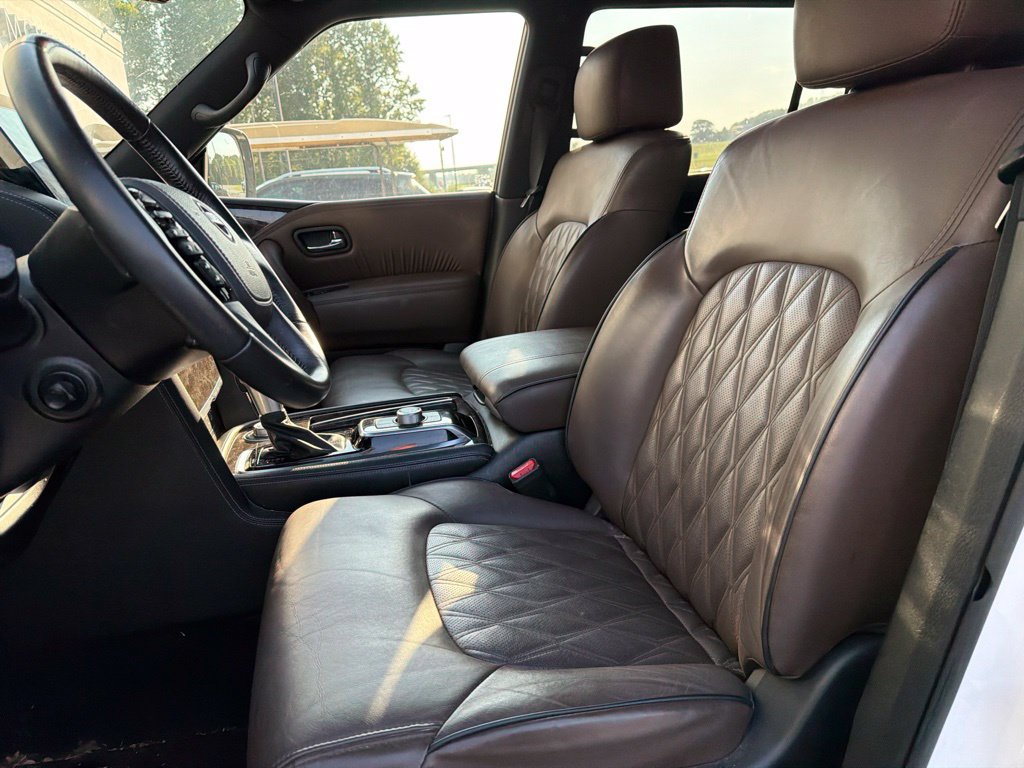 Used 2023 Nissan Armada Platinum w/ Captain's Chairs Package AWD/4WD image 17
