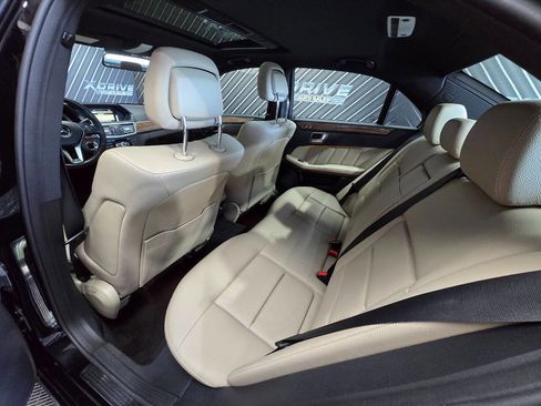 Used 2012 Mercedes-Benz E 350 4MATIC Sedan image 27