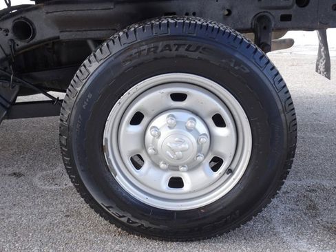 Used 2018 RAM 2500 Tradesman image 27