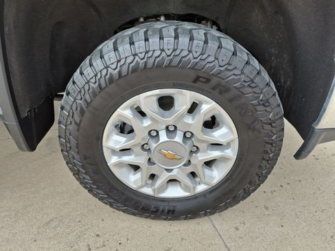 Used 2021 Chevrolet Silverado 3500 LT w/ All Star Edition AWD/4WD image 12