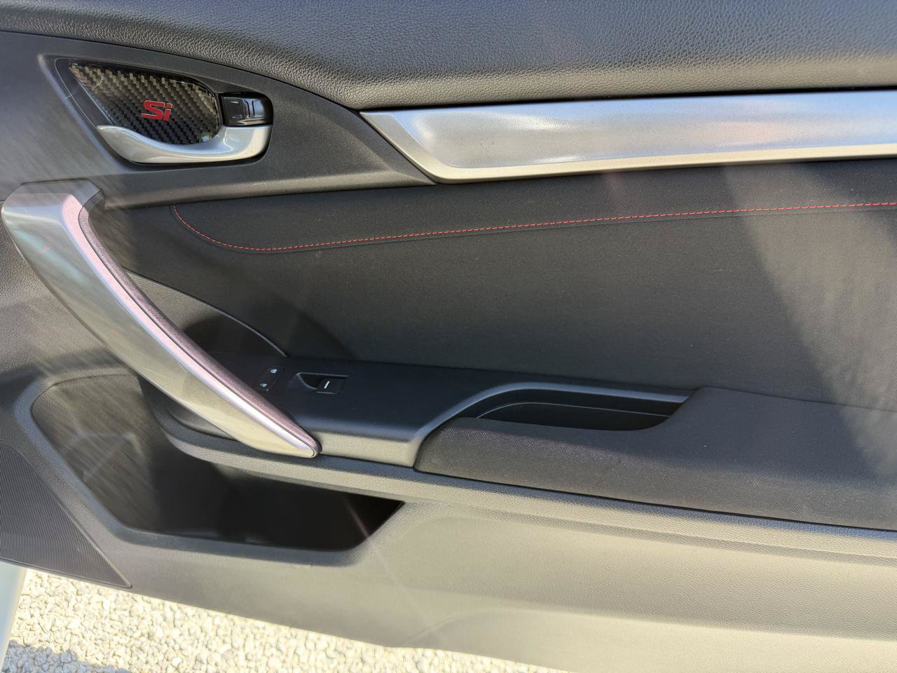 Used 2018 Honda Civic Si image 11