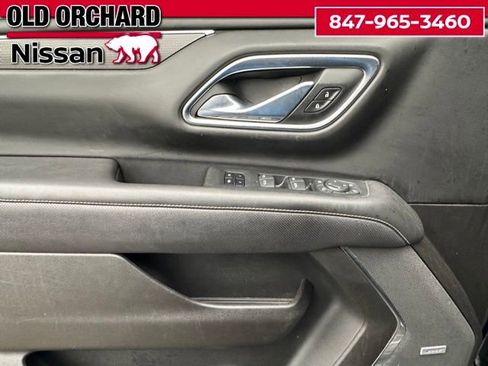 Used 2021 GMC Yukon AT4 w/ Rear Media and Nav Package image 9