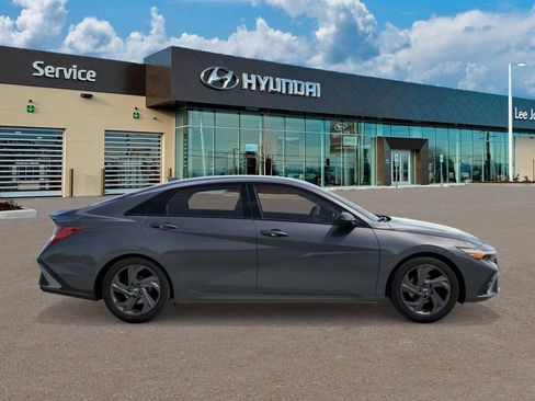 New 2026 Hyundai Elantra Sport FWD image 7