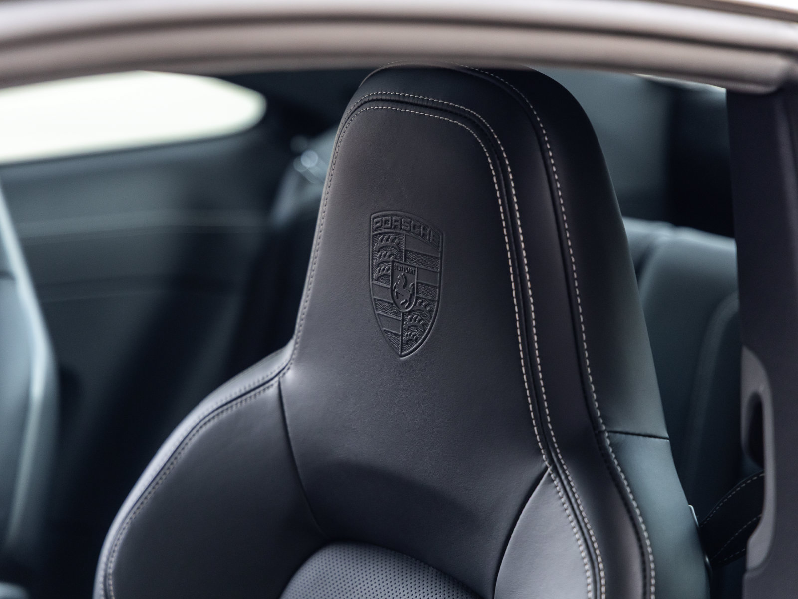 Certified 2024 Porsche 911 Carrera GTS RWD image 30