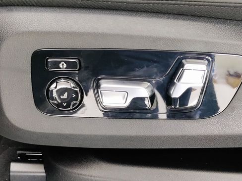 New 2026 BMW X7 xDrive40i w/ M Sport Package image 12