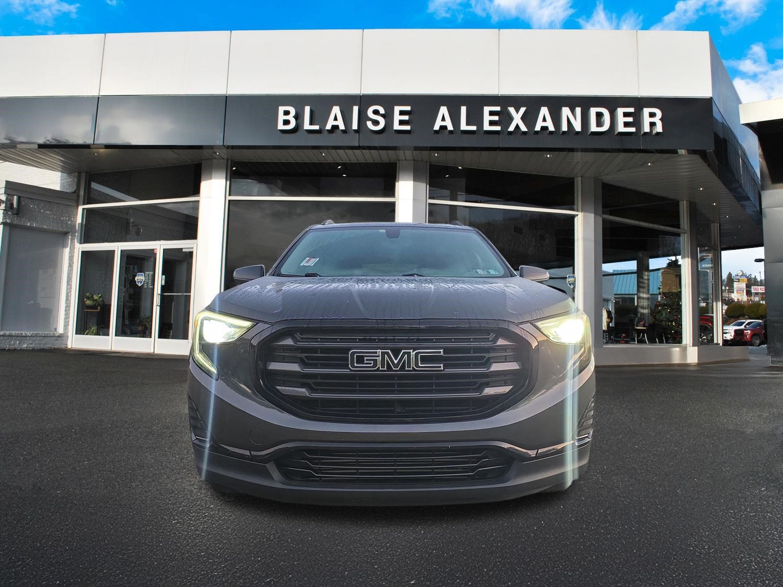 Used 2019 GMC Terrain SLE w/ Driver Convenience Package AWD/4WD image 10