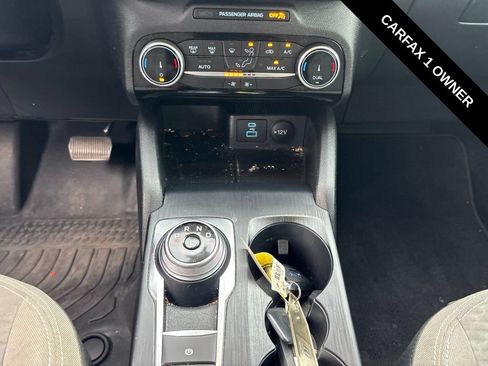 Used 2022 Ford Escape SE AWD/4WD image 9
