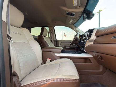 Used 2019 RAM 3500 Laramie image 12