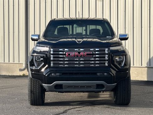 New 2026 GMC Canyon Denali image 3