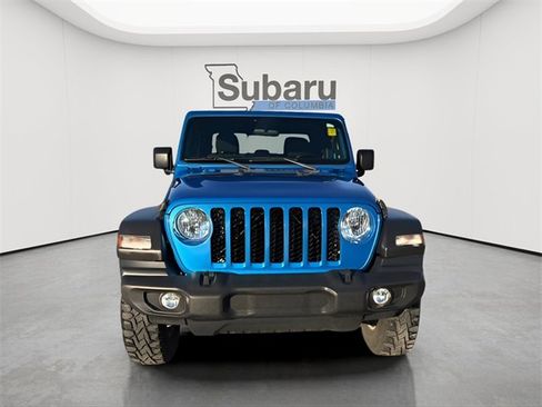 Used 2020 Jeep Gladiator Sport w/ Quick Order Package 24S image 2