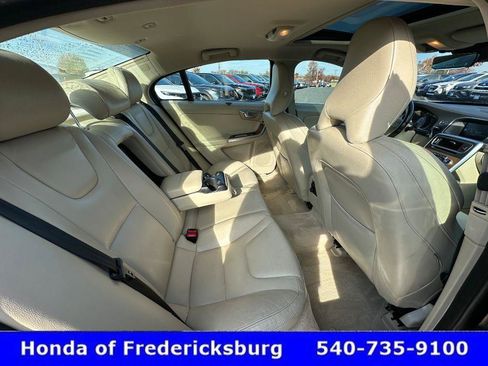 Used 2016 Volvo S60 T5 Premier image 41