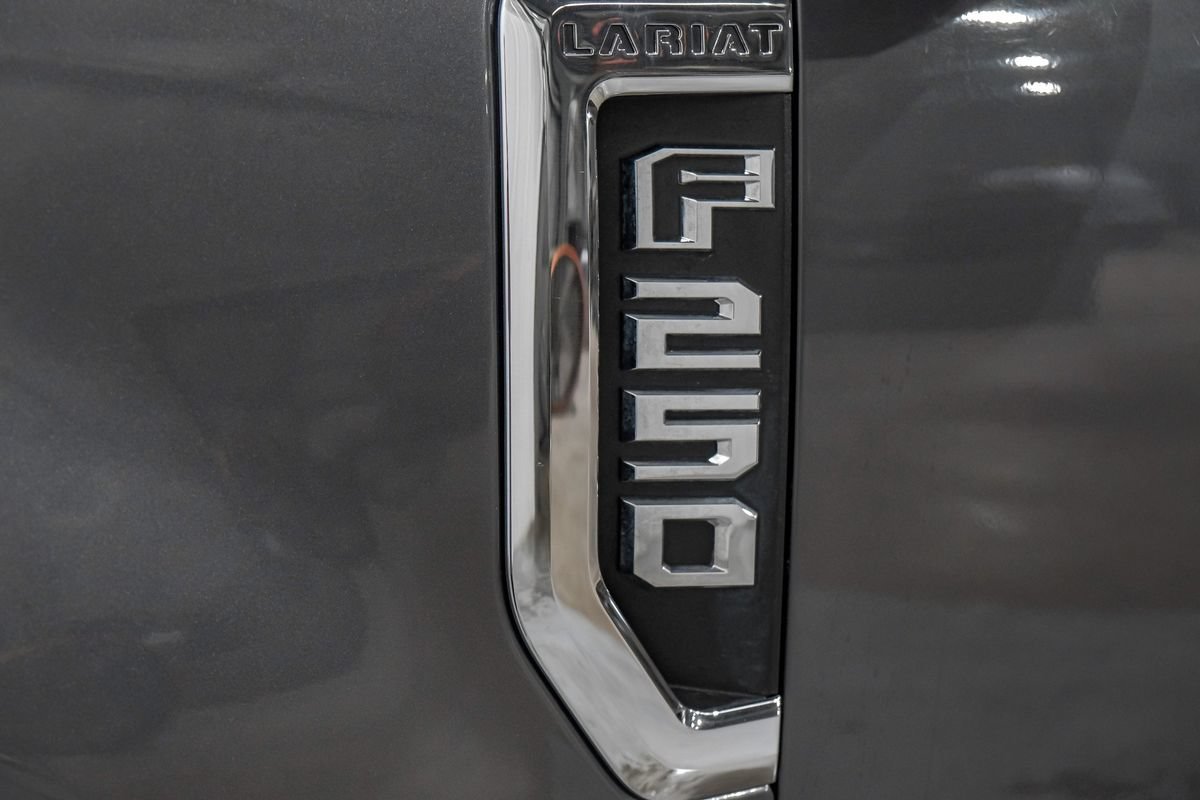 Used 2021 Ford F250 Lariat w/ Lariat Ultimate Package AWD/4WD image 52