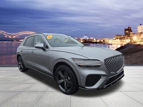 Used 2025 Genesis GV70 2.5T w/ Sport Prestige Package image 4