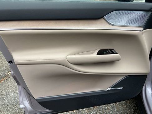 New 2026 Volvo EX90 Ultra image 12