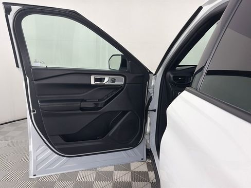 Certified 2021 Ford Explorer ST w/ Equipment Group 401A image 10