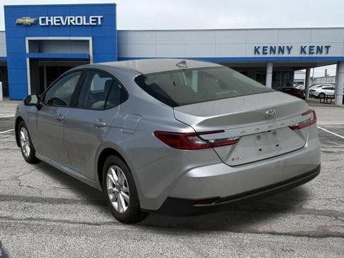 Used 2025 Toyota Camry LE w/ Convenience Package FWD image 29