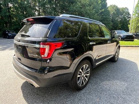 Used 2017 Ford Explorer Platinum AWD/4WD image 9