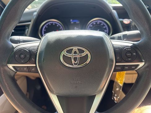 Used 2024 Toyota Camry LE FWD image 7