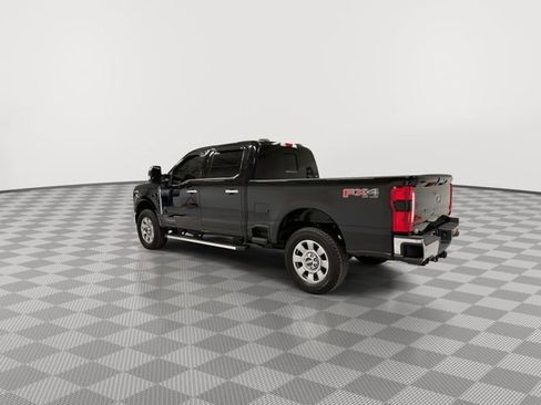 Used 2024 Ford F250 Lariat w/ Chrome Package image 7