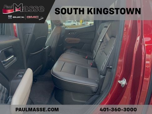 Certified 2024 GMC Canyon Denali image 7