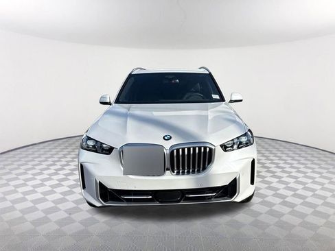 New 2026 BMW X5 sDrive40i RWD image 3