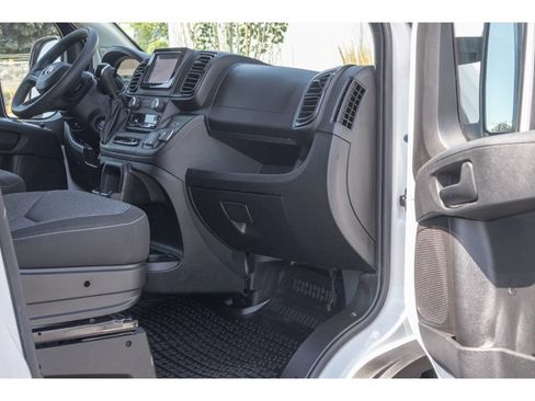 Used 2024 RAM ProMaster 3500 w/ Convenience Group FWD image 10