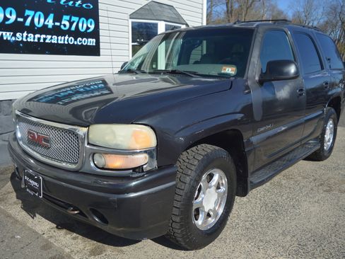 Used 2003 GMC Yukon Denali image 1