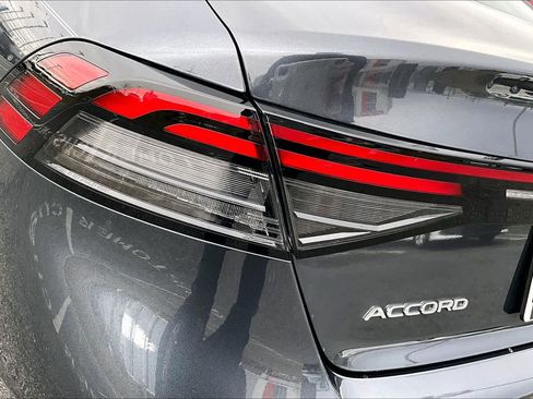 Used 2024 Honda Accord EX-L image 28