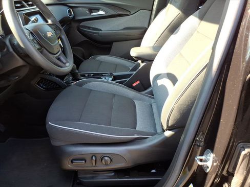 Certified 2023 Chevrolet TrailBlazer LT w/ Convenience Package image 14