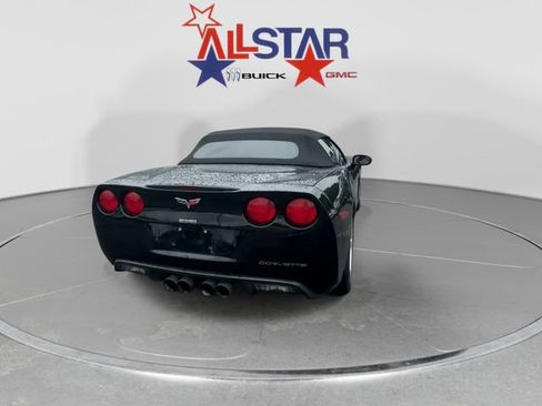 Used 2006 Chevrolet Corvette Convertible w/ Preferred Equipment Group RWD image 6