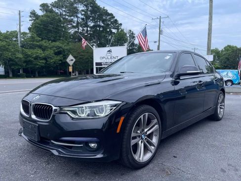 Used 2016 BMW 328i xDrive Sedan AWD/4WD image 3