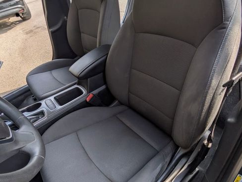 Used 2018 Chevrolet Cruze LT FWD image 11