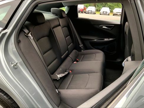 Used 2024 Chevrolet Malibu LT image 19