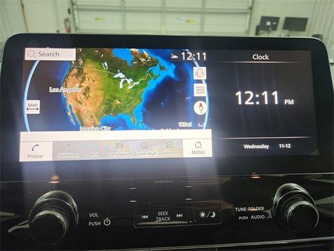 Used 2021 Nissan Armada SL w/ Captain's Chairs Package image 29