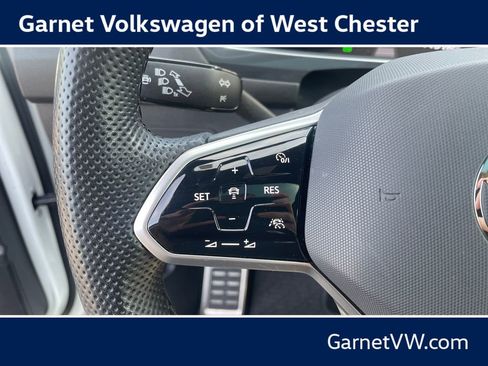 Certified 2024 Volkswagen Tiguan SE R-Line AWD/4WD image 34