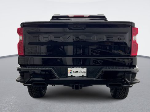Used 2026 Chevrolet Silverado 1500 LT Trail Boss w/ LT Trail Boss Premium Package AWD/4WD image 4
