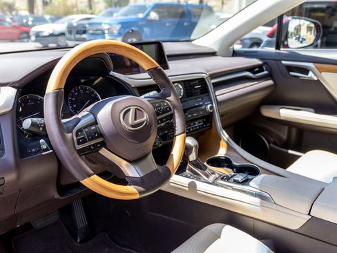 Used 2019 Lexus RX 350 FWD w/ Navigation Package image 11