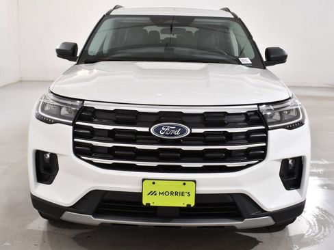 New 2026 Ford Explorer Active AWD/4WD image 3