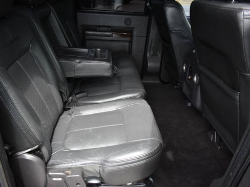 Used 2015 Ford F250 Platinum w/ FX4 Off-Road Package AWD/4WD image 29