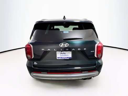 Used 2023 Hyundai Palisade Calligraphy w/ Winter Package image 6
