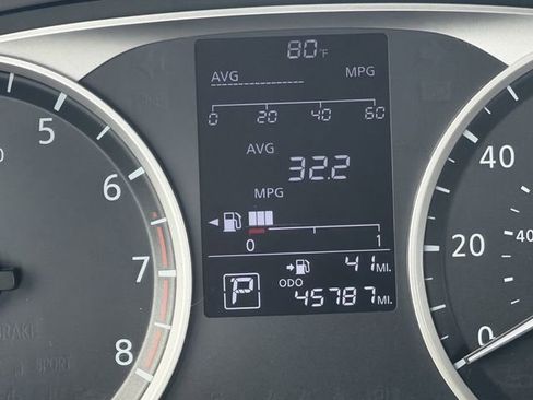 Used 2024 Nissan Kicks S FWD image 14