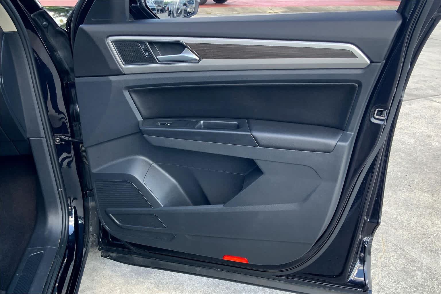 Used 2018 Volkswagen Atlas SE FWD image 22