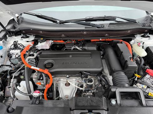 Used 2025 Honda CR-V Sport Touring image 15