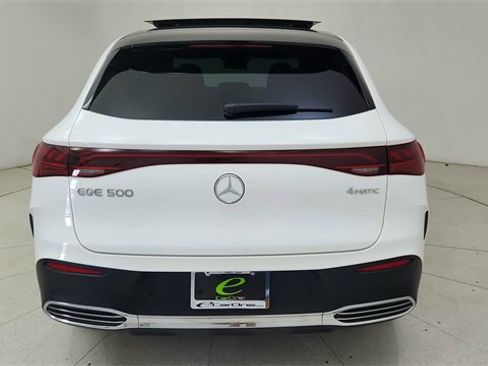 Used 2023 Mercedes-Benz EQE 500 4MATIC SUV w/ Exclusive Trim Package image 5
