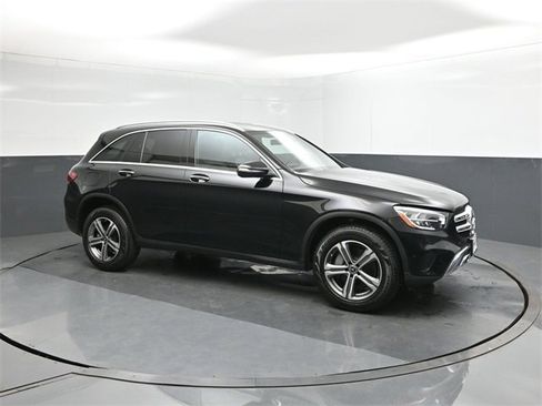Used 2022 Mercedes-Benz GLC 300 GLC 300 image 17