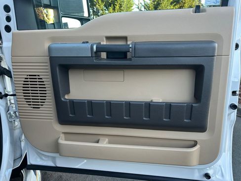 Used 2016 Ford F350 Lariat w/ Lariat Ultimate Package image 25